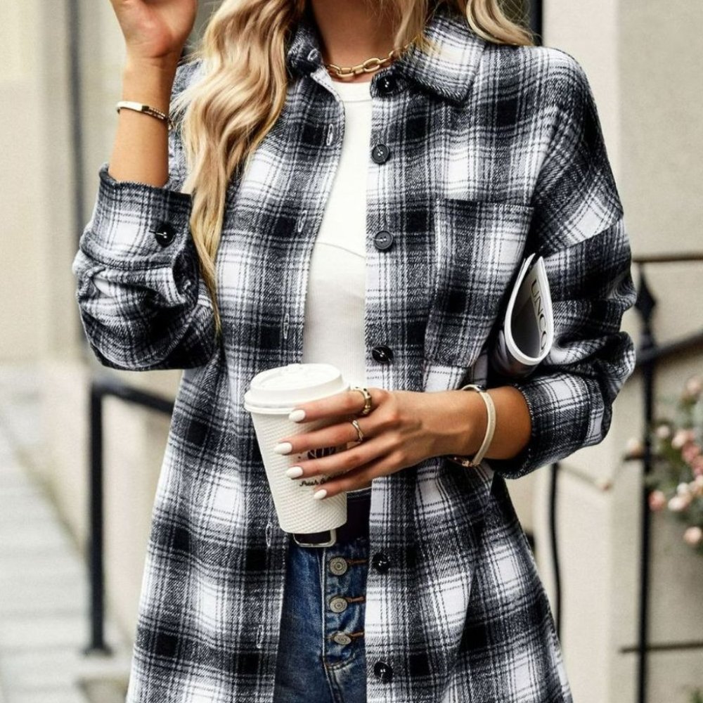 Plaid Curved Hem Longline Shirt Jacket